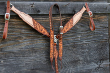 Load image into Gallery viewer, Half Roughout Tack Set with Split Ear Regular Cheek Headstall