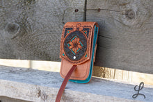 Load image into Gallery viewer, Square Daisy with Turquoise Phone Pocket