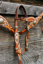 Load image into Gallery viewer, Copper &amp; Blue Tack Set