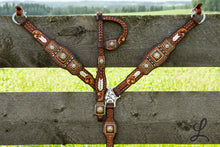 Load image into Gallery viewer, Square Concho Tack Set