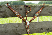 Load image into Gallery viewer, Square Concho Tack Set