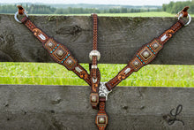Load image into Gallery viewer, Square Concho Tack Set
