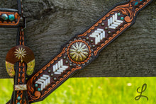 Load image into Gallery viewer, White &amp; Silver Browband Tack Set - Short Cheek