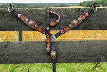 Load image into Gallery viewer, Black and Pink Tack Set