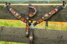 Load image into Gallery viewer, Black and Pink Tack Set