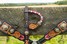 Load image into Gallery viewer, Black and Pink Tack Set